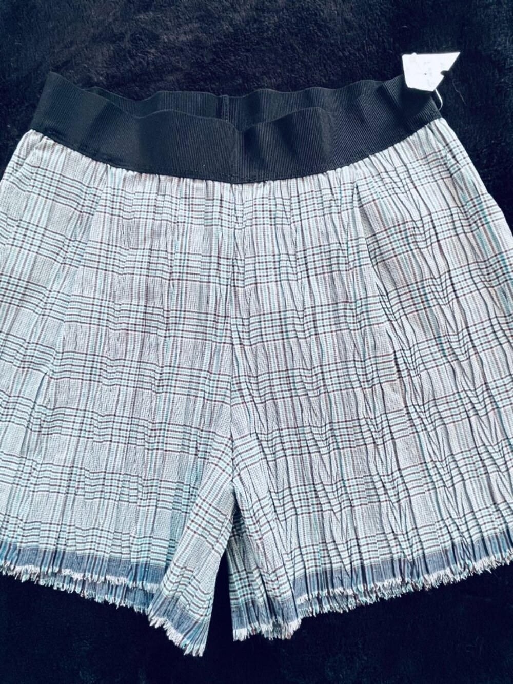 BNWT unique, made in Italy Michela Mii womens plaid short - size XS